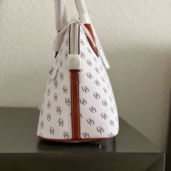 Brand new Dooney & Bourke Gretta Domed Satchel - Picture 3 of 8